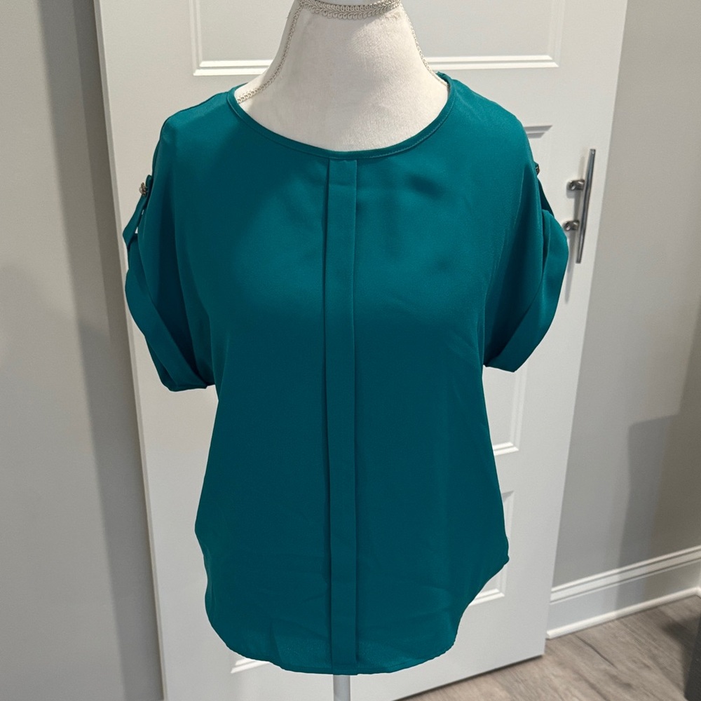 Francesca's Collections Teal Blouse with Button Detail